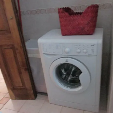 A.B Battistini Short Let's-3